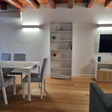 Casa Azzurra - Palazzo Del Buonpastore Палермо Екстериор снимка