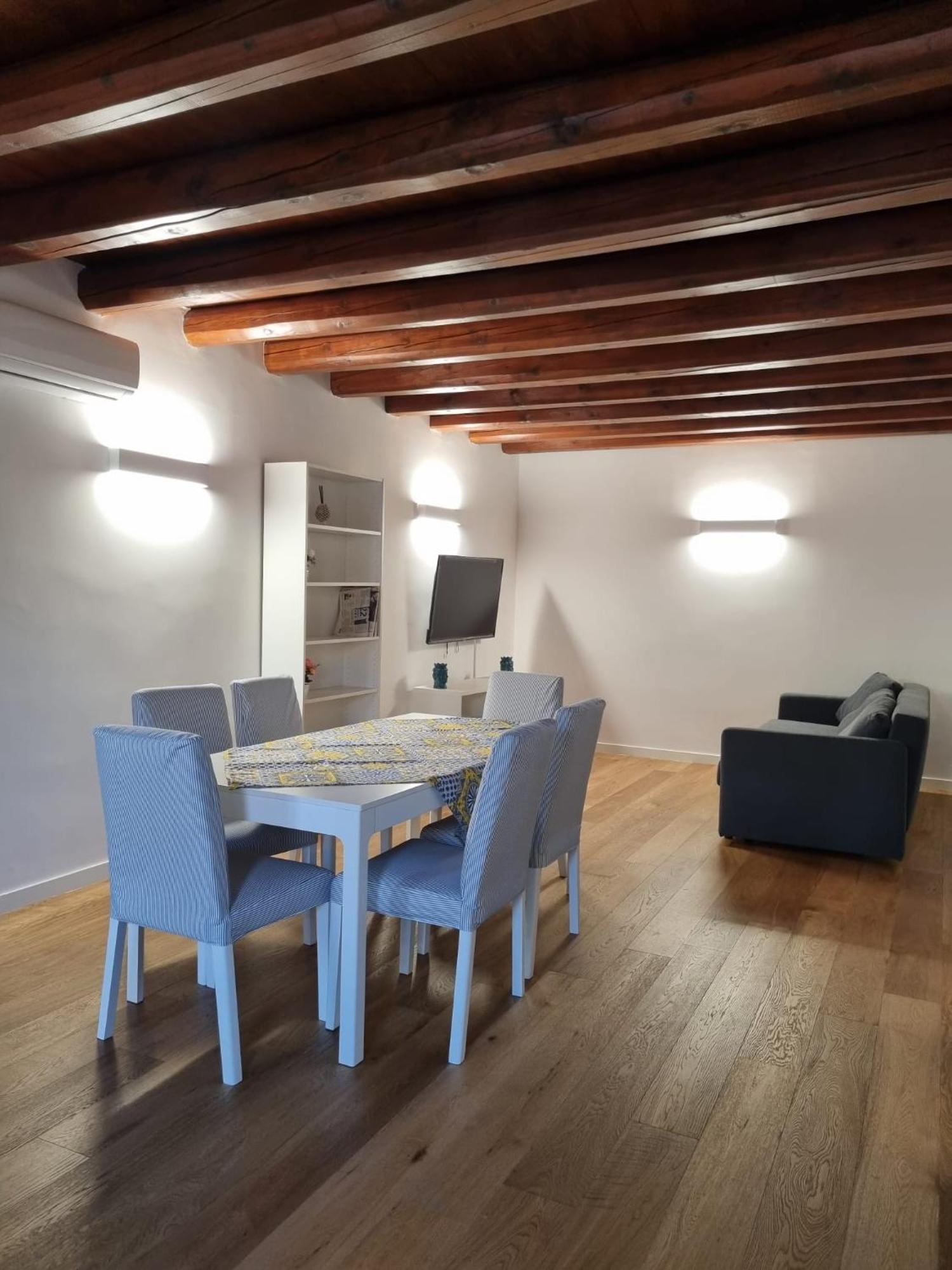Casa Azzurra - Palazzo Del Buonpastore Палермо Екстериор снимка