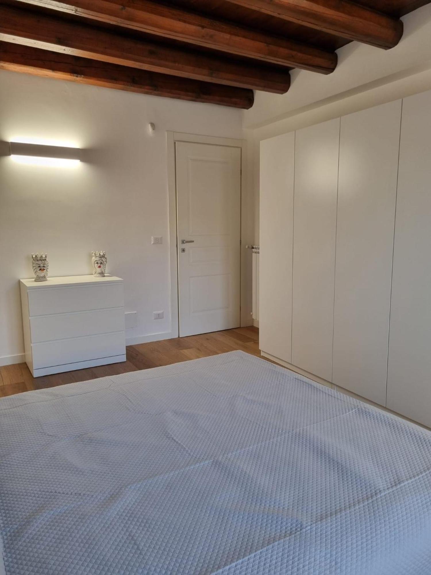 Casa Azzurra - Palazzo Del Buonpastore Палермо Екстериор снимка